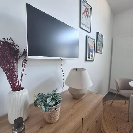 Le Valentino - Parking And Thermal Baths 5 Min Apartment *